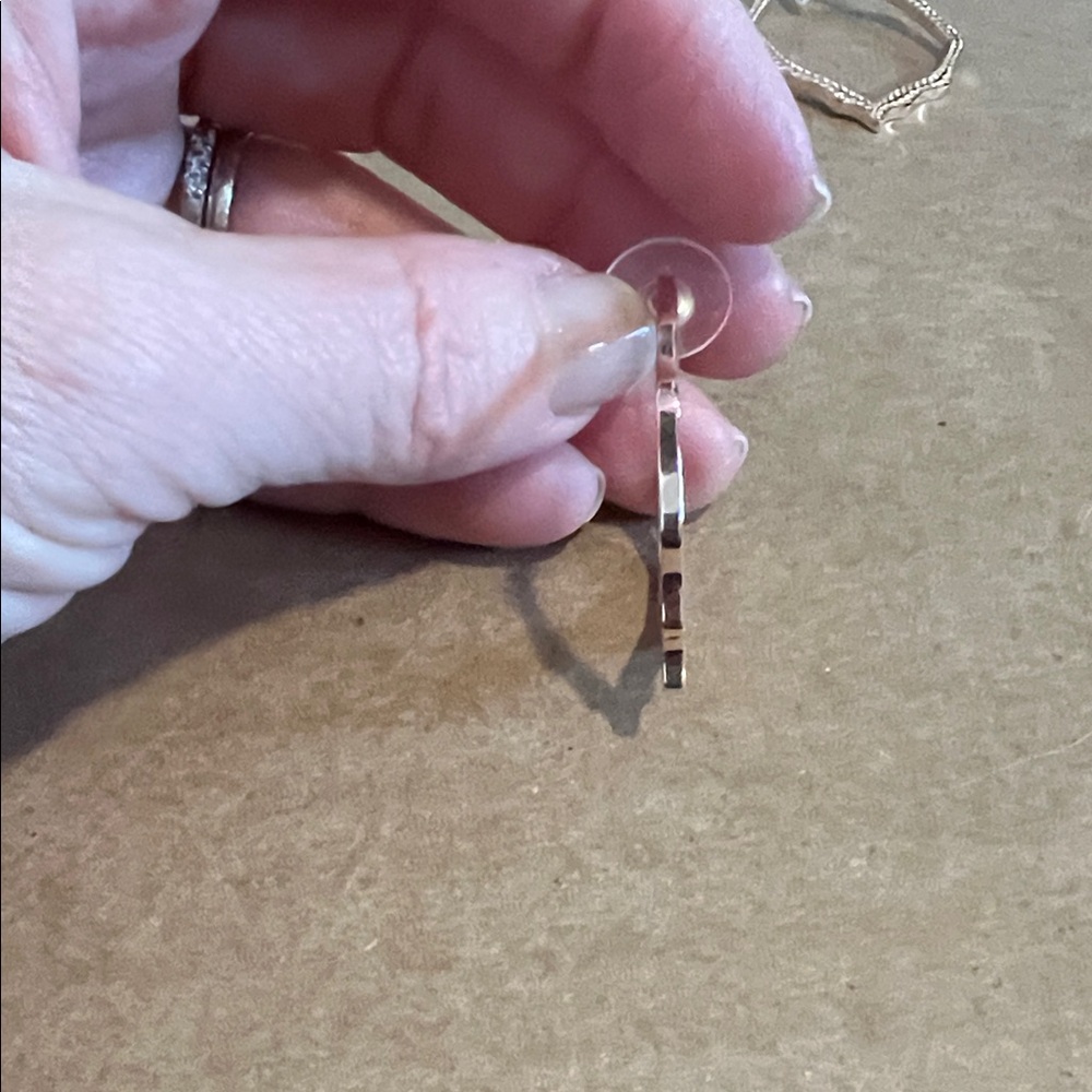 Kendra Scott Rose Gold Hoop Earrings - Picture 2 of 5